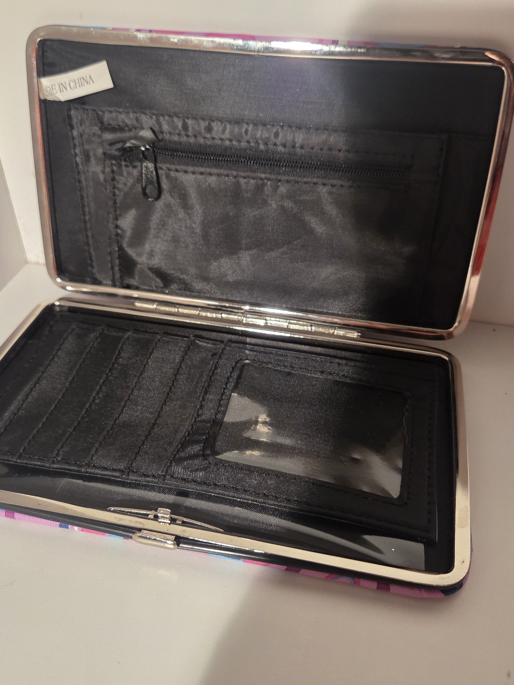 Clutch Wallet Hard Shell - Picture 6 of 10
